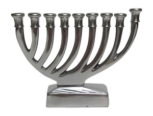 MENORAH WITH PLEASANT CURVED SYMMETRY